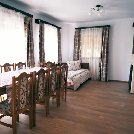 Holiday home Pensiunea Mars House