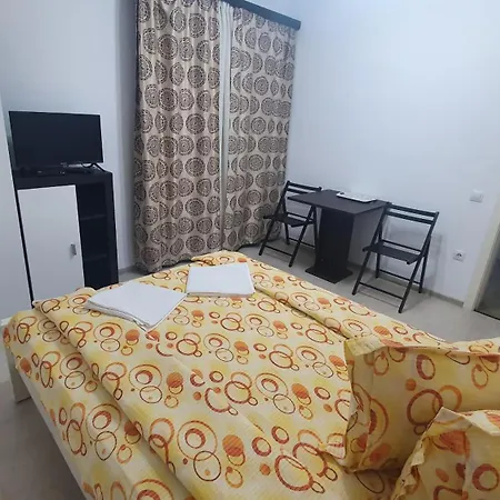 Pensiunea Mars House Holiday home Ciocanesti
