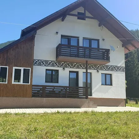Pensiunea Mars House *