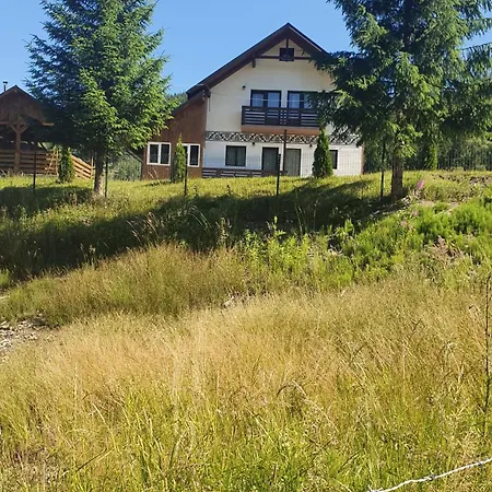 Pensiunea Mars House Holiday home Ciocanesti